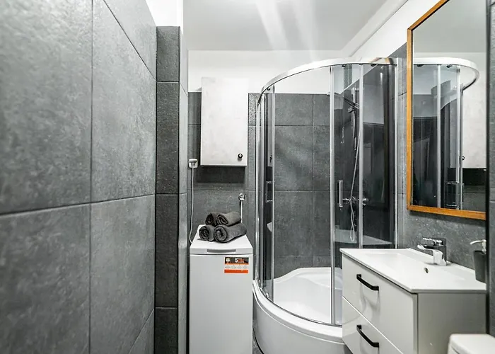 Niceone Number 5 - W Samym Centrum! 弗罗茨瓦夫